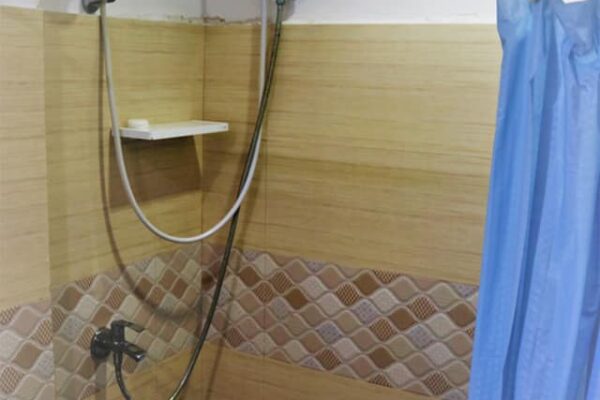 bh cebu shower rooms 600x400